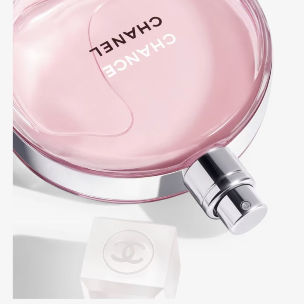 Chanel  
CHANCE EAU TENDRE Perfume Bottle